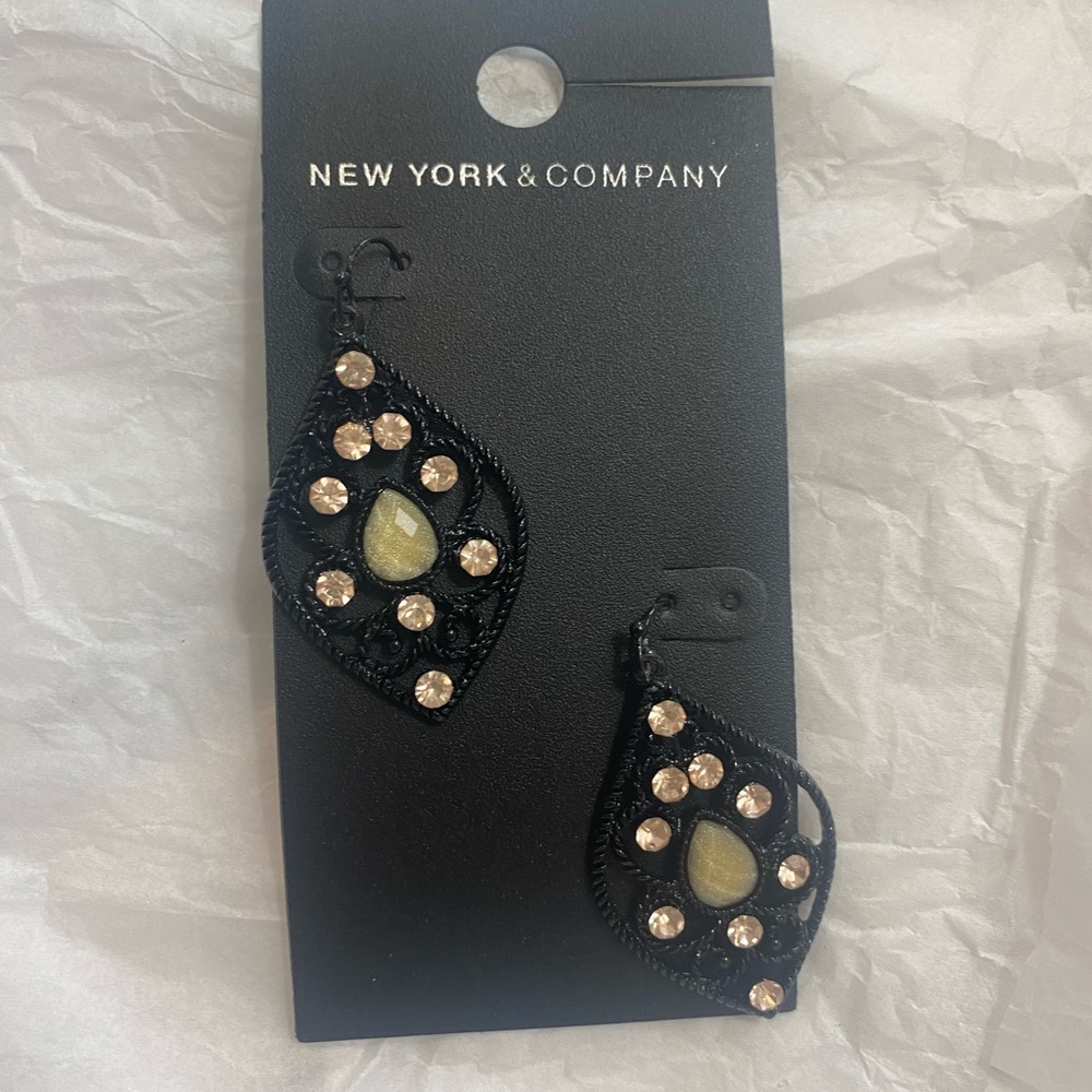 NWT New York and Company Earrings